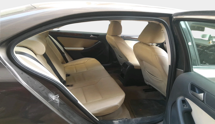 2012 Volkswagen Jetta TRENDLINE TSI, Petrol, Manual, 83,347 km, interior