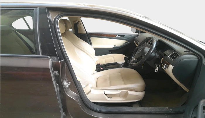 2012 Volkswagen Jetta TRENDLINE TSI, Petrol, Manual, 83,347 km, interior