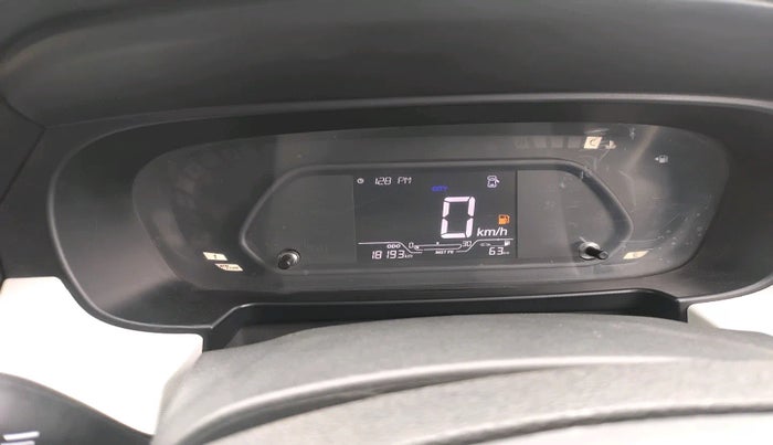 2024 Tata PUNCH PURE RHYTHM PACK MT, Petrol, Manual, 18,193 km, interior