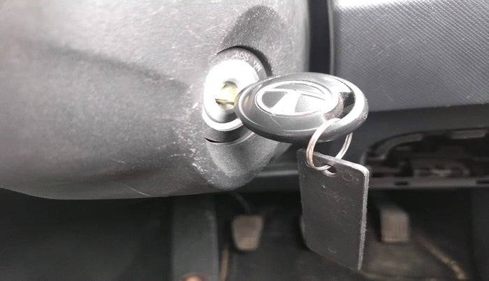 2024 Tata PUNCH PURE RHYTHM PACK MT, Petrol, Manual, 18,193 km, interior