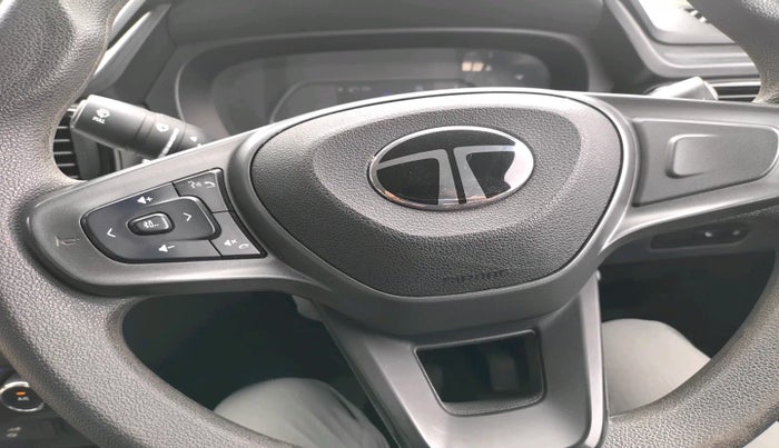 2024 Tata PUNCH PURE RHYTHM PACK MT, Petrol, Manual, 18,193 km, interior