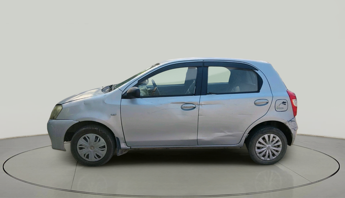 2013 Toyota Etios Liva GD, Diesel, Manual, 2,04,068 km, exterior