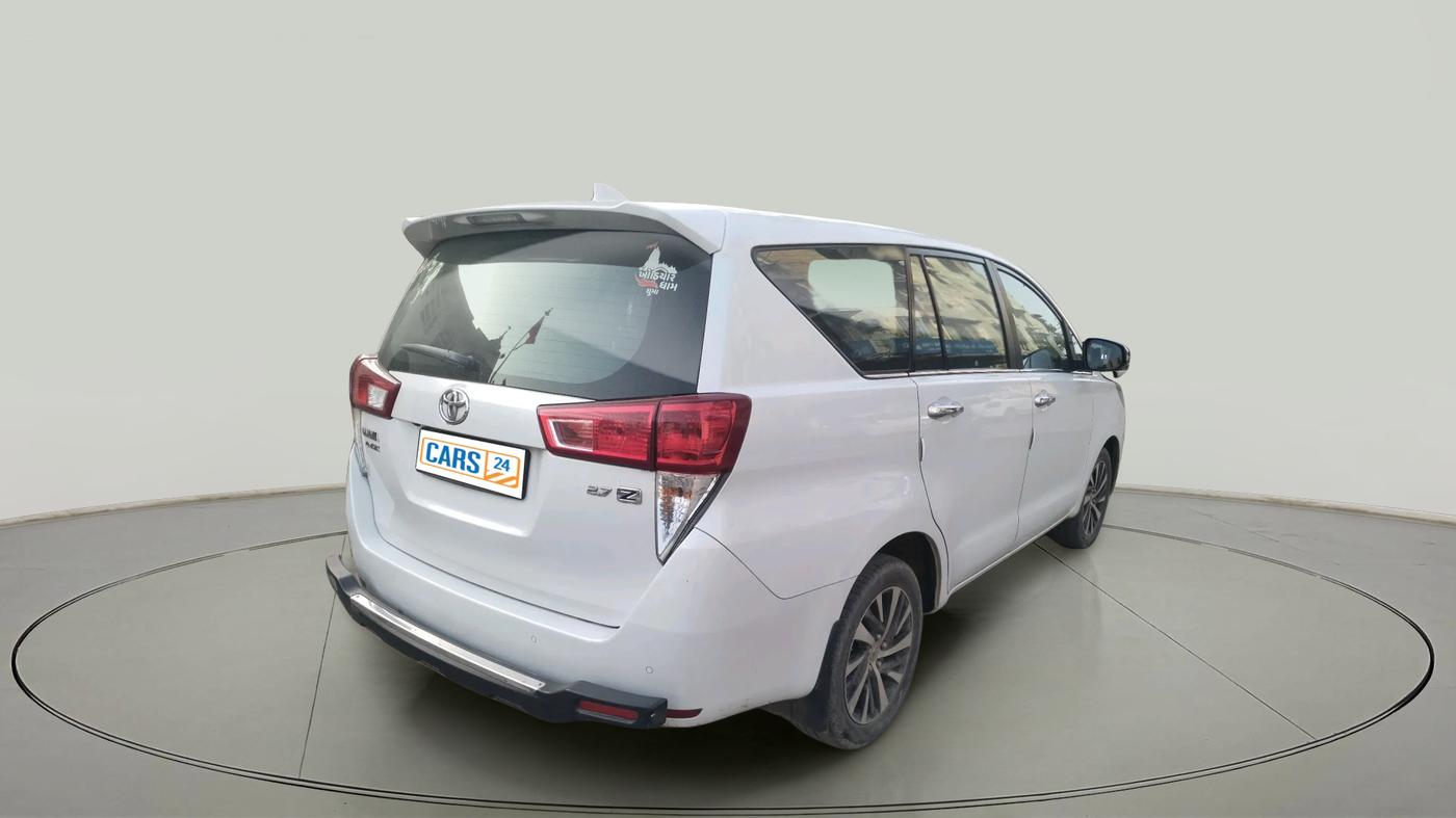 2022 Toyota Innova Crysta 2.7 ZX AT 7 STR, Petrol, Automatic, 43,264 km, exterior