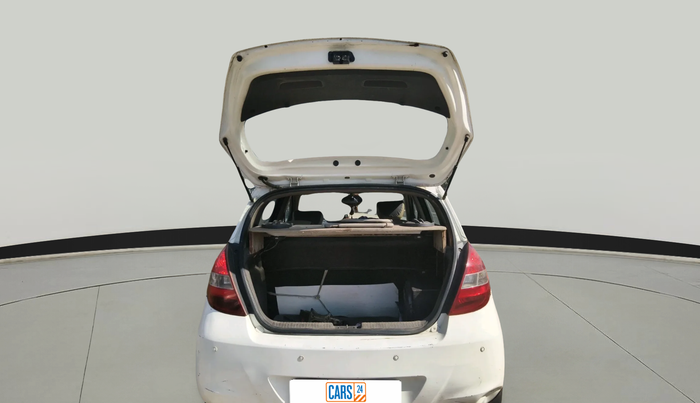 2011 Hyundai i20 MAGNA 1.2, Petrol, Manual, 1,73,099 km, exterior