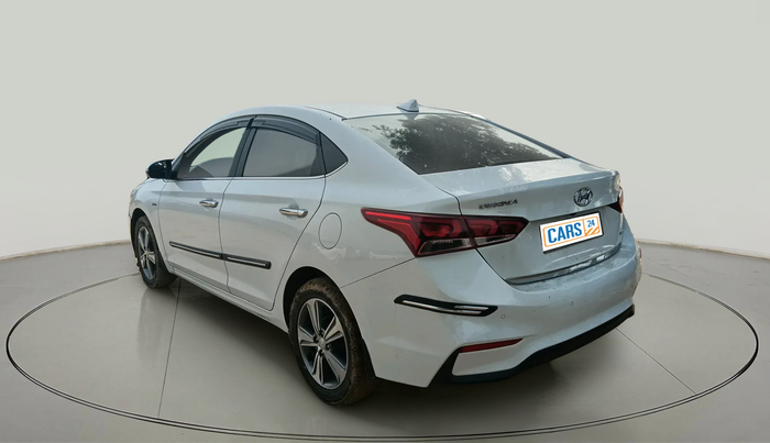 2017 Hyundai Verna 1.6 VTVT SX (O) AT, Petrol, Automatic, 83,774 km, exterior