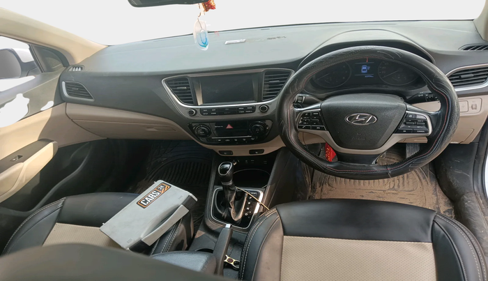 2017 Hyundai Verna 1.6 VTVT SX (O) AT, Petrol, Automatic, 83,774 km, interior
