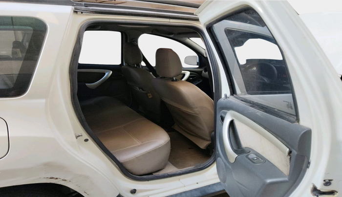 2013 Renault Duster 85 PS RXL DIESEL, Diesel, Manual, 98,752 km, interior