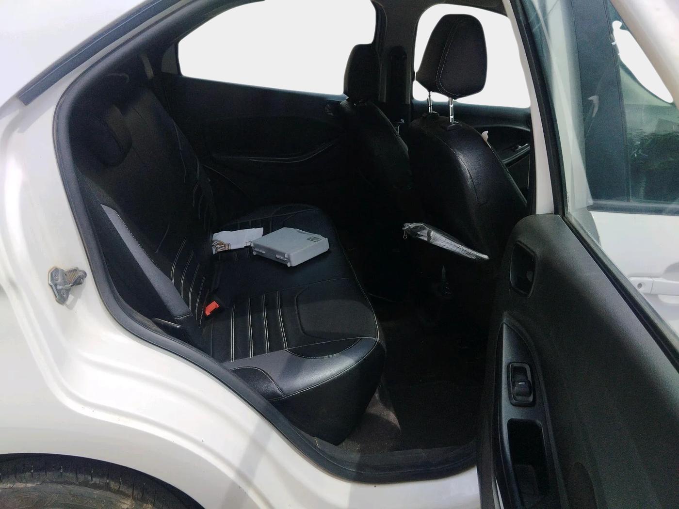 2019 Ford New Figo TITANIUM 1.2 PETROL MT, Petrol, Manual, 1,33,563 km, interior
