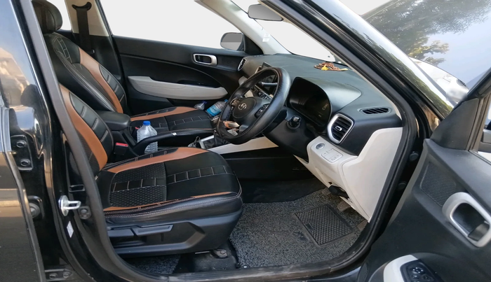 2023 Hyundai VENUE SX 1.5 CRDI, Diesel, Manual, 50,073 km, interior