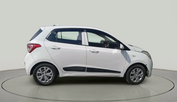 2016 Hyundai Grand i10 MAGNA 1.2 KAPPA VTVT, CNG, Manual, 1,27,738 km, exterior
