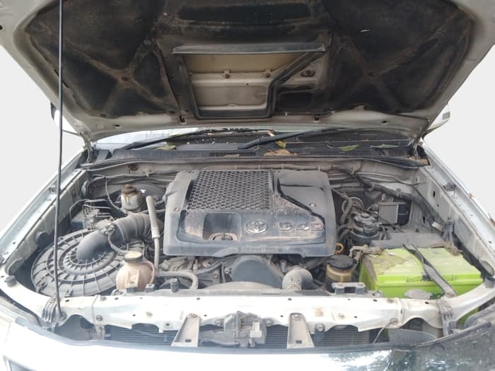 2012 Toyota Fortuner 3.0 4X4 MT, Diesel, Manual, 2,70,296 km, exterior