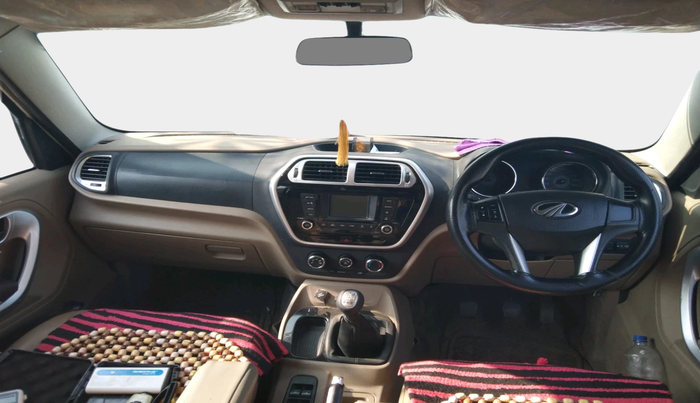 2016 Mahindra TUV300 T8, Diesel, Manual, 97,692 km, interior