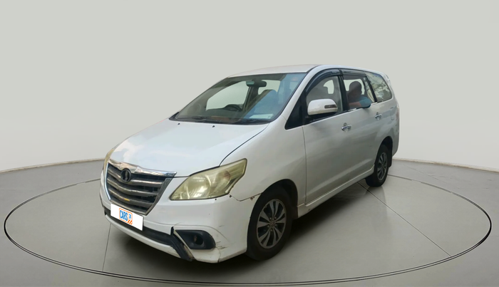 2015 Toyota Innova 2.5 VX 8 STR, Diesel, Manual, 1,87,019 km, exterior