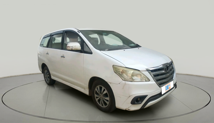 2015 Toyota Innova 2.5 VX 8 STR, Diesel, Manual, 1,87,019 km, exterior