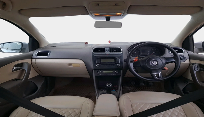 2011 Volkswagen Vento HIGHLINE 1.6 MPI, Petrol, Manual, 1,11,370 km, interior