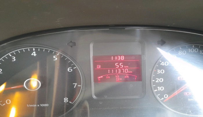 2011 Volkswagen Vento HIGHLINE 1.6 MPI, Petrol, Manual, 1,11,370 km, interior