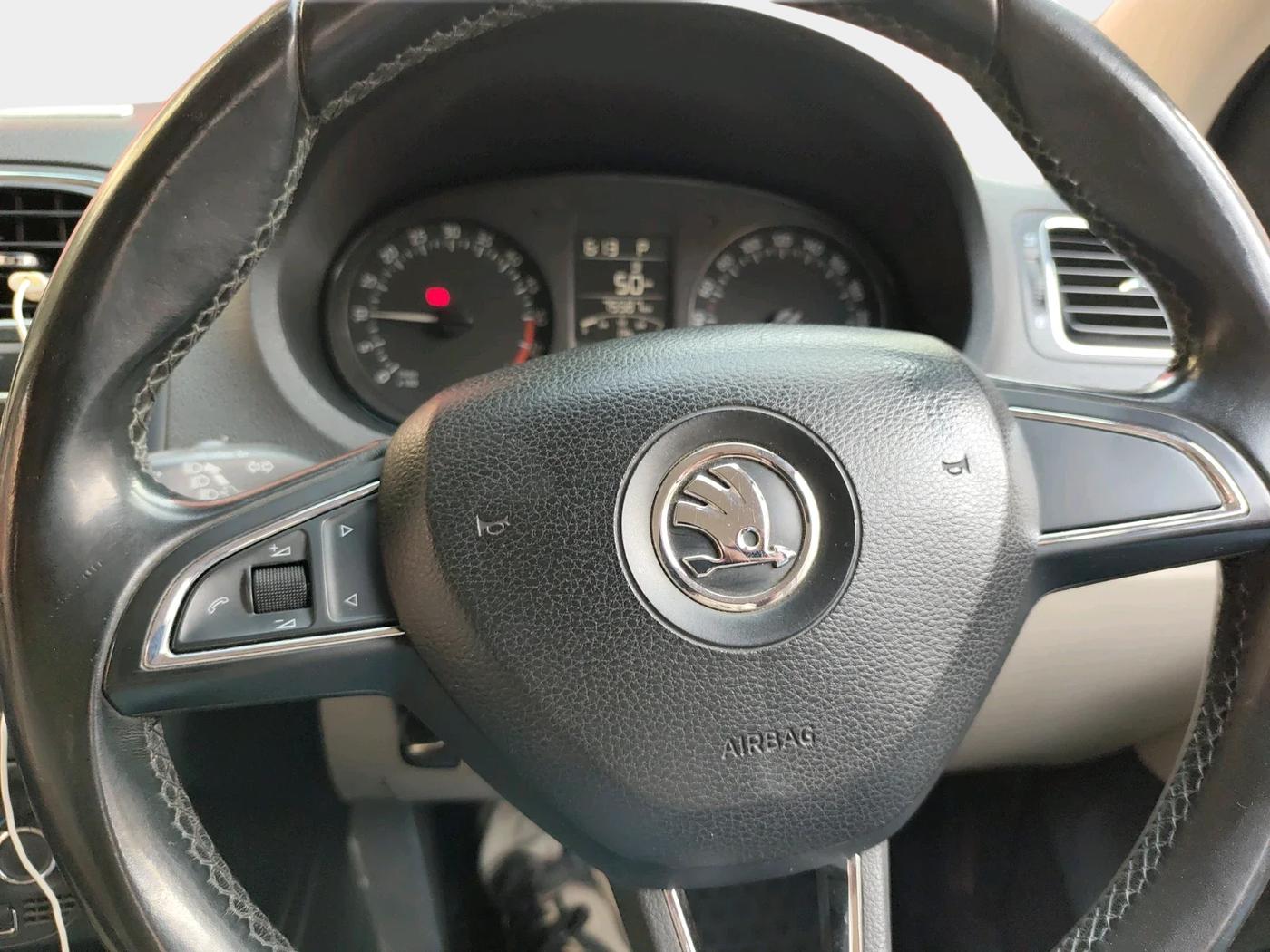 2017 Skoda Rapid STYLE 1.5 TDI AT, Diesel, Automatic, 75,587 km, interior