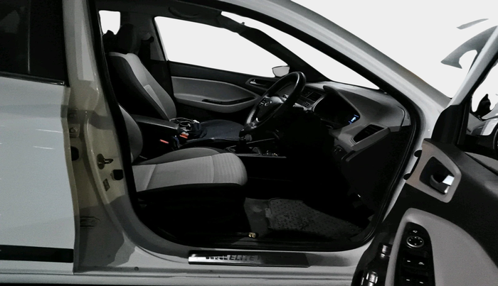 2020 Hyundai Elite i20 ASTA 1.2 (O), Petrol, Manual, 31,564 km, interior