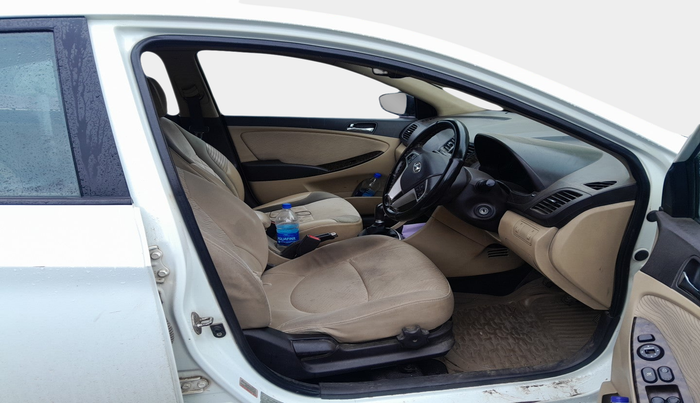 2012 Hyundai Verna FLUIDIC 1.6 CRDI SX, Diesel, Manual, 1,58,879 km, interior