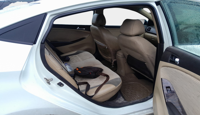 2012 Hyundai Verna FLUIDIC 1.6 CRDI SX, Diesel, Manual, 1,58,879 km, interior