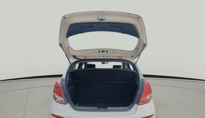 2013 Hyundai i20 MAGNA 1.4 CRDI, Diesel, Manual, 1,12,146 km, exterior