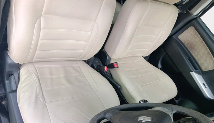 2017 Maruti Wagon R 1.0 LXI, Petrol, Manual, 1,09,305 km, interior