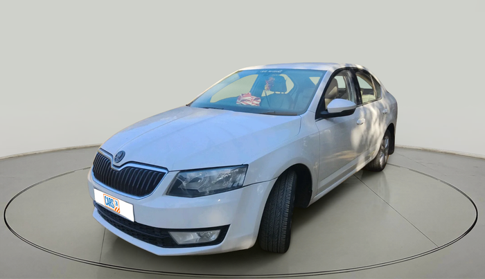 2013 Skoda Octavia ELEGANCE 2.0 TDI AT, Diesel, Automatic, 1,09,469 km, exterior