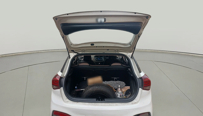 2018 Hyundai Elite i20 SPORTZ 1.2, Petrol, Manual, 1,05,211 km, exterior