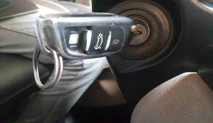 2017 Tata Tiago XE PETROL, Petrol, Manual, 1,47,000 km, interior