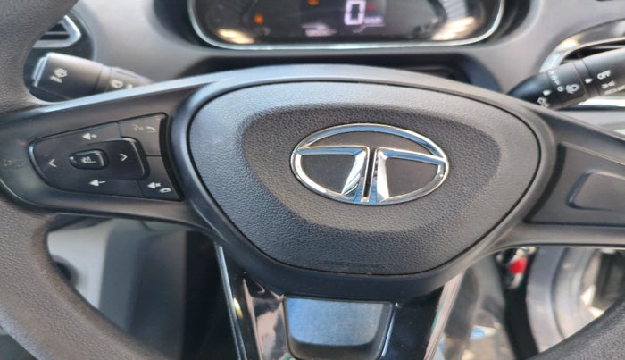 2022 Tata Tiago XT CNG, Petrol, Manual, 58,008 km, interior