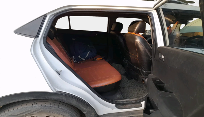 2016 Hyundai Creta SX PLUS AT 1.6 DIESEL, Diesel, Automatic, 1,07,772 km, interior