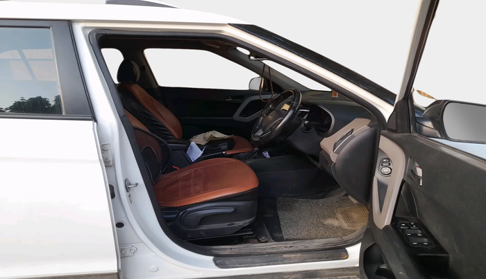 2016 Hyundai Creta SX PLUS AT 1.6 DIESEL, Diesel, Automatic, 1,07,772 km, interior