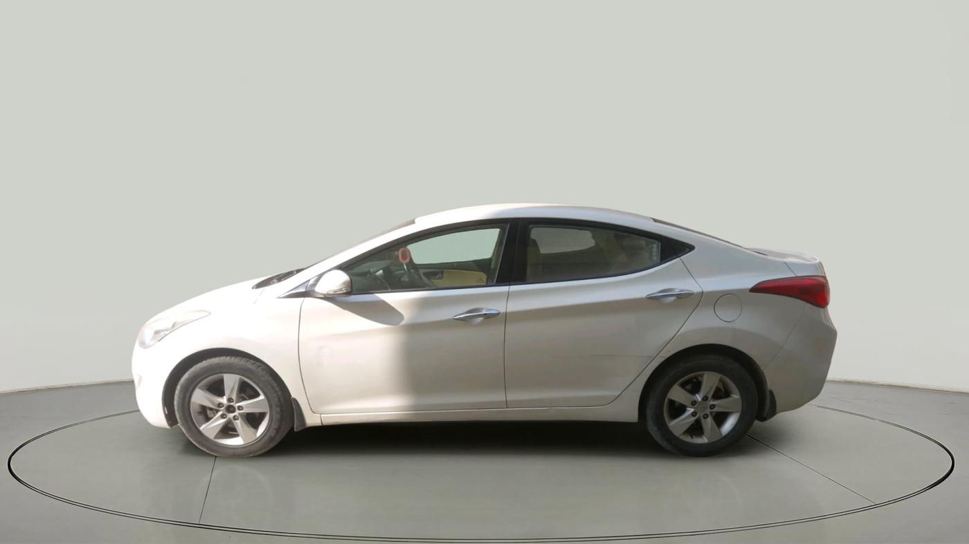 2014 Hyundai New Elantra 1.6 SX AT DIESEL, Diesel, Automatic, 1,27,000 km, exterior