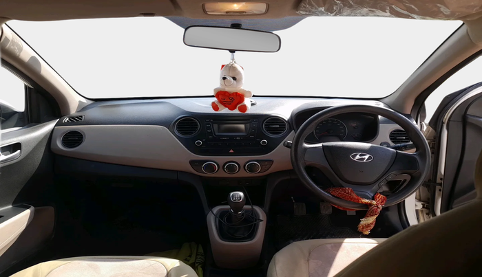 2014 Hyundai Grand i10 SPORTZ 1.2 KAPPA VTVT, Petrol, Manual, 39,152 km, interior