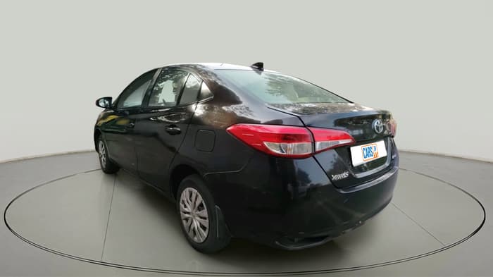 2018 Toyota YARIS J CVT, Petrol, Automatic, 1,27,571 km, exterior