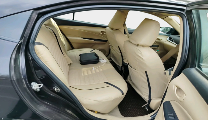 2018 Toyota YARIS J CVT, Petrol, Automatic, 1,27,571 km, interior