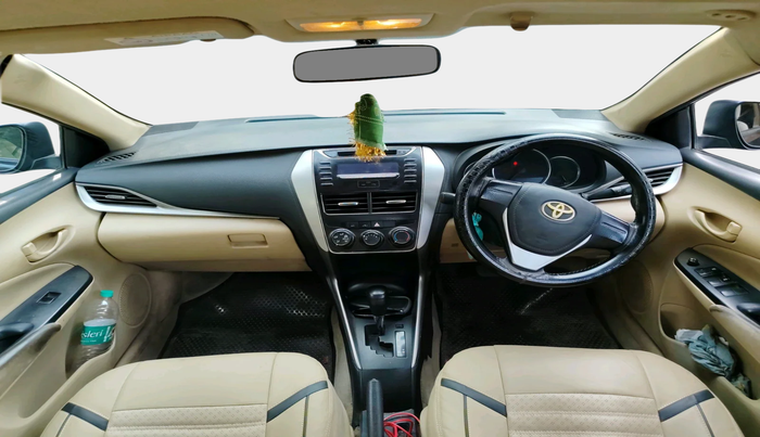 2018 Toyota YARIS J CVT, Petrol, Automatic, 1,27,571 km, interior