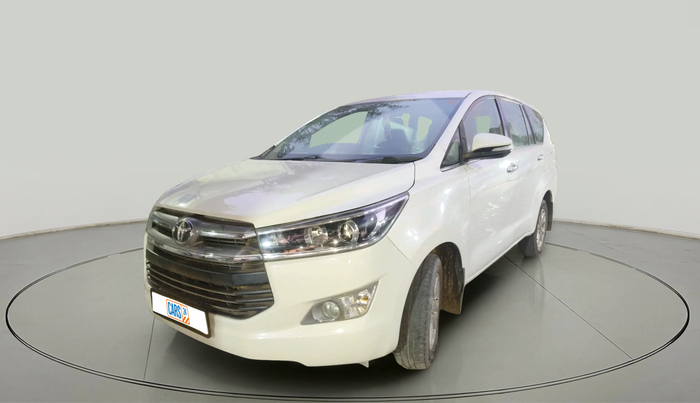 2016 Toyota Innova Crysta 2.4 VX 8 STR, Diesel, Manual, 2,45,170 km, exterior