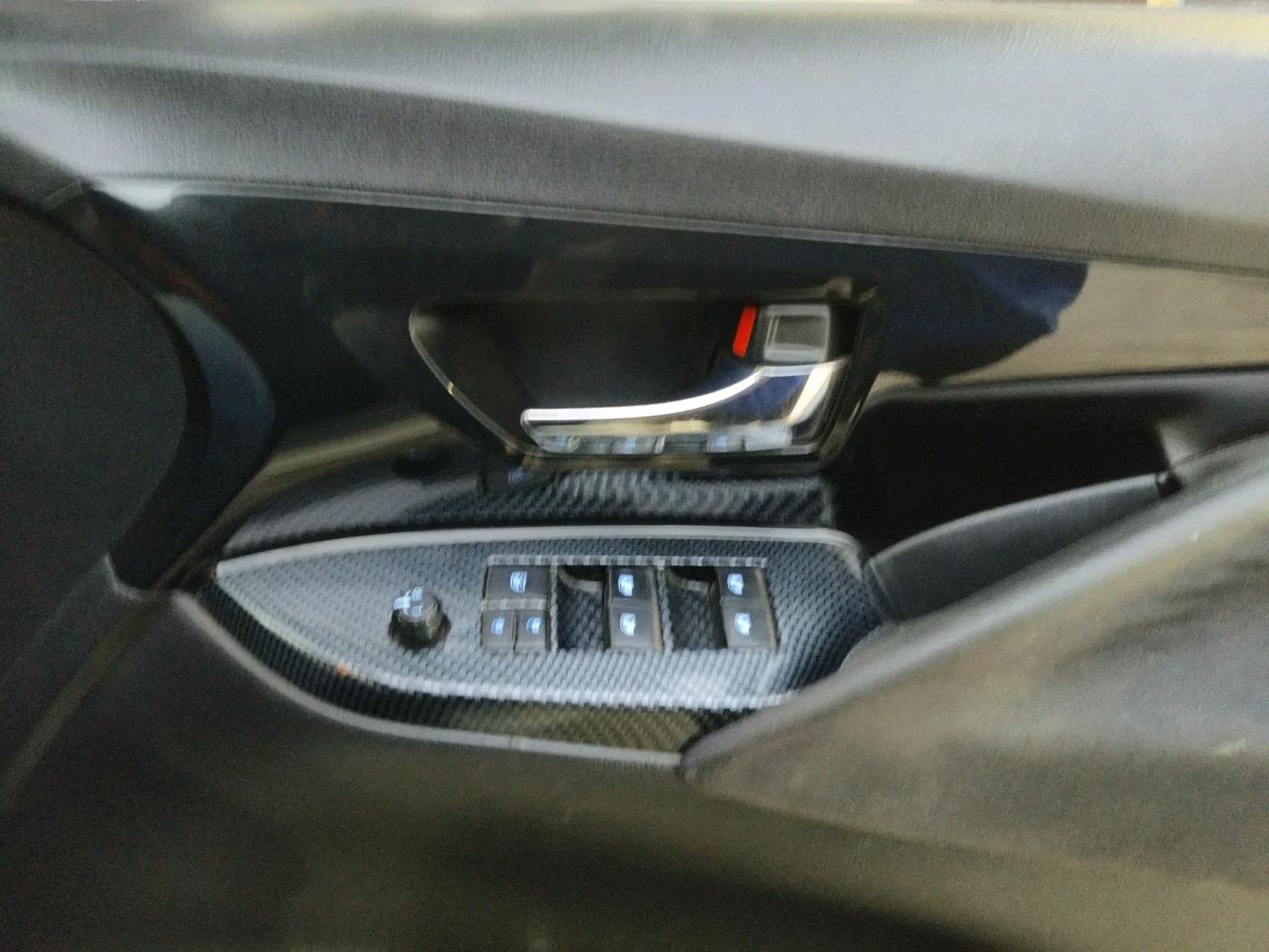2016 Toyota Innova Crysta 2.4 VX 8 STR, Diesel, Manual, 2,45,170 km, interior