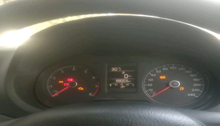 2015 Volkswagen Polo COMFORTLINE 1.2L, Petrol, Manual, 88,003 km, interior