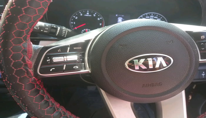 2019 KIA SELTOS HTK PLUS 1.5, Petrol, Manual, 1,63,753 km, interior