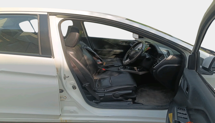 2016 Honda City 1.5L I-VTEC VX, Petrol, Manual, 1,17,840 km, interior