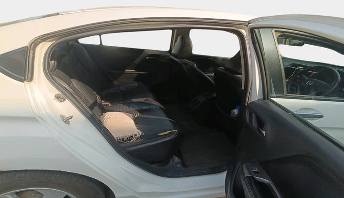 2016 Honda City 1.5L I-VTEC VX, Petrol, Manual, 1,17,840 km, interior