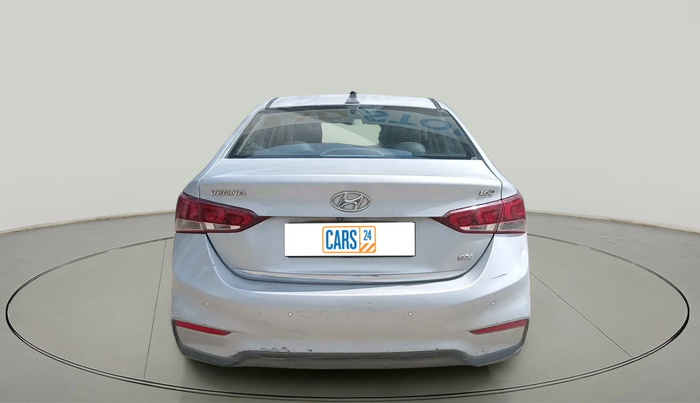 2018 Hyundai Verna 1.6 CRDI SX, Diesel, Manual, 1,86,830 km, exterior