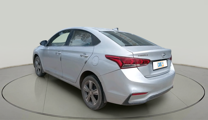 2018 Hyundai Verna 1.6 CRDI SX, Diesel, Manual, 1,86,830 km, exterior