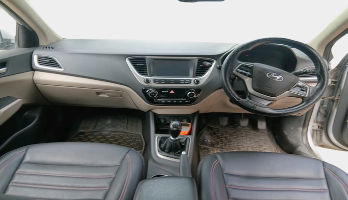 2018 Hyundai Verna 1.6 CRDI SX, Diesel, Manual, 1,86,830 km, interior