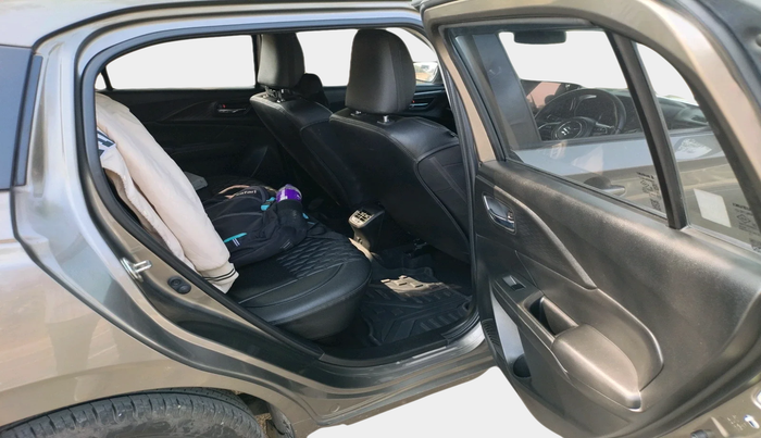 2024 Maruti Swift ZXi Plus AMT, Petrol, Automatic, 17,722 km, interior