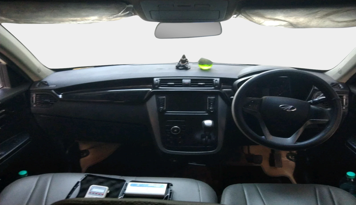 2018 Mahindra KUV 100 NXT K8 P 6 STR, Petrol, Manual, 44,482 km, interior