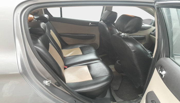 2012 Hyundai i20 SPORTZ 1.2, Petrol, Manual, 53,770 km, interior