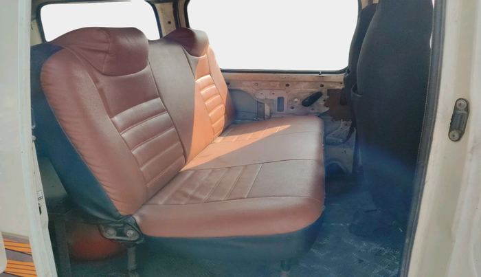 2017 Maruti Eeco 5 STR WITH A/C+HTR, Petrol, Manual, 1,27,816 km, interior